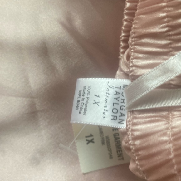 Plus  Sz Women’s 2 piece Pajamas/Lounge Set Morgan Taylor Intimates From Macy’s - Picture 3 of 6